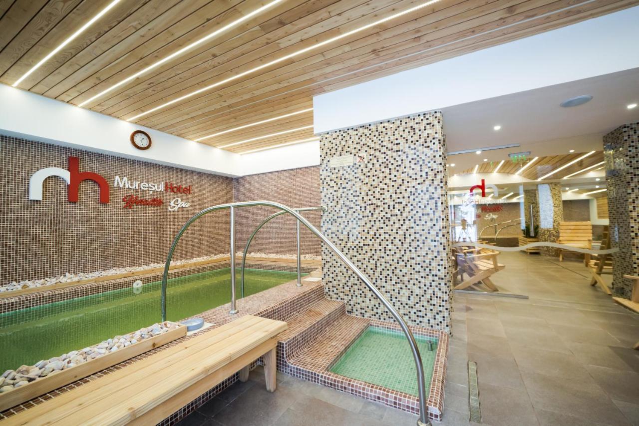 Hotel Muresul Health Spa โซวาตา ภายนอก รูปภาพ