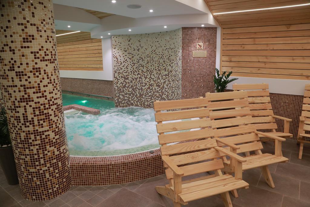 Hotel Muresul Health Spa โซวาตา ภายนอก รูปภาพ